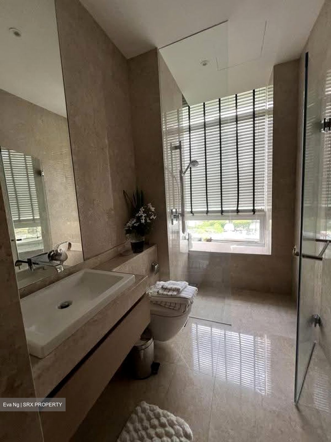 Nouvel 18 (D10), Condominium #624086811